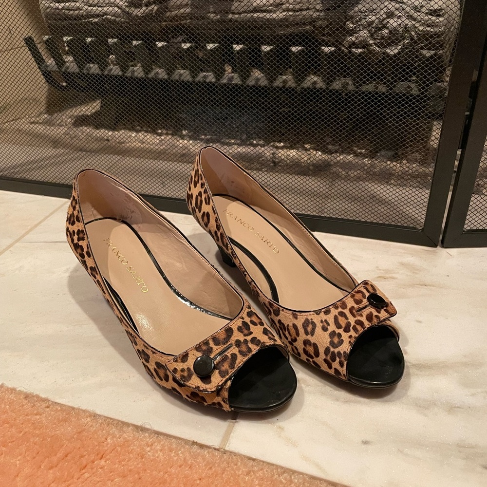 Calf hair Peep Toe